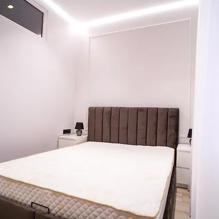 Old Town Apartment Каунас Экстерьер фото